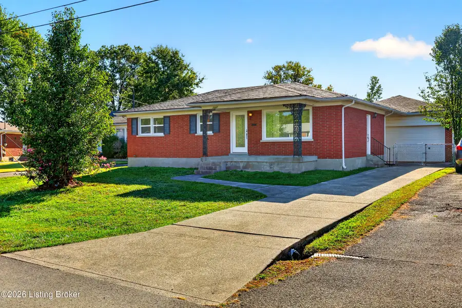 7207 Ivan Ct, Louisville, KY 40214 - #2