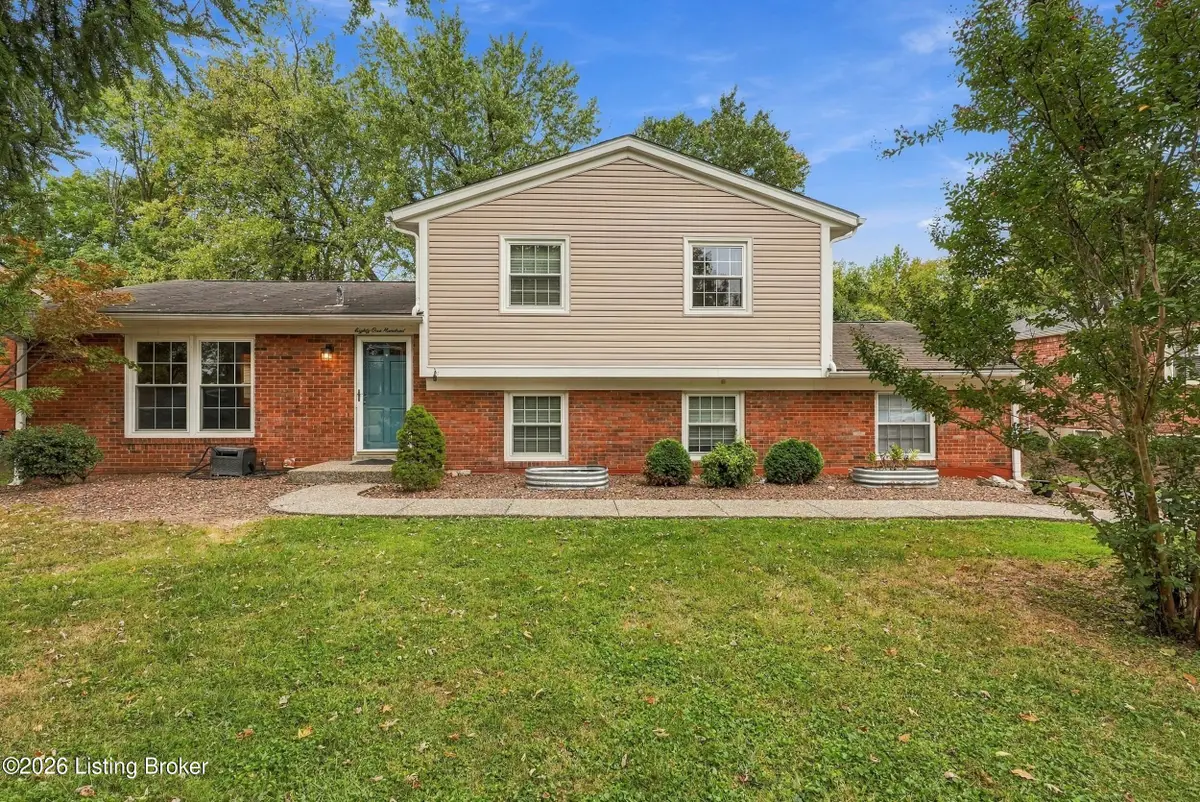 8100 Huntsman Trail, Louisville, KY 40291 - #1