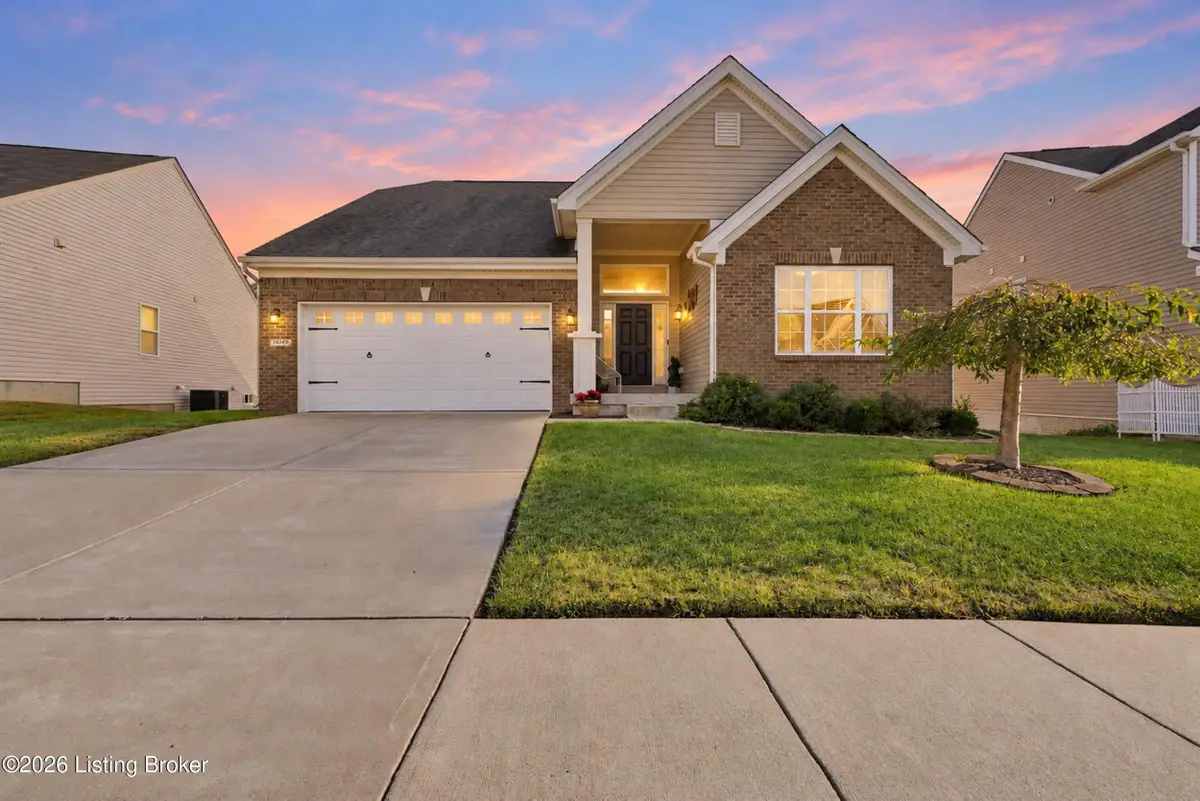 1079 Autumn Crest Ln, Louisville, KY 40245 - #1