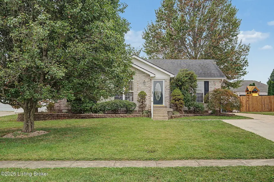 249 Forest Ridge Dr, Mount Washington, KY 40047 - #3