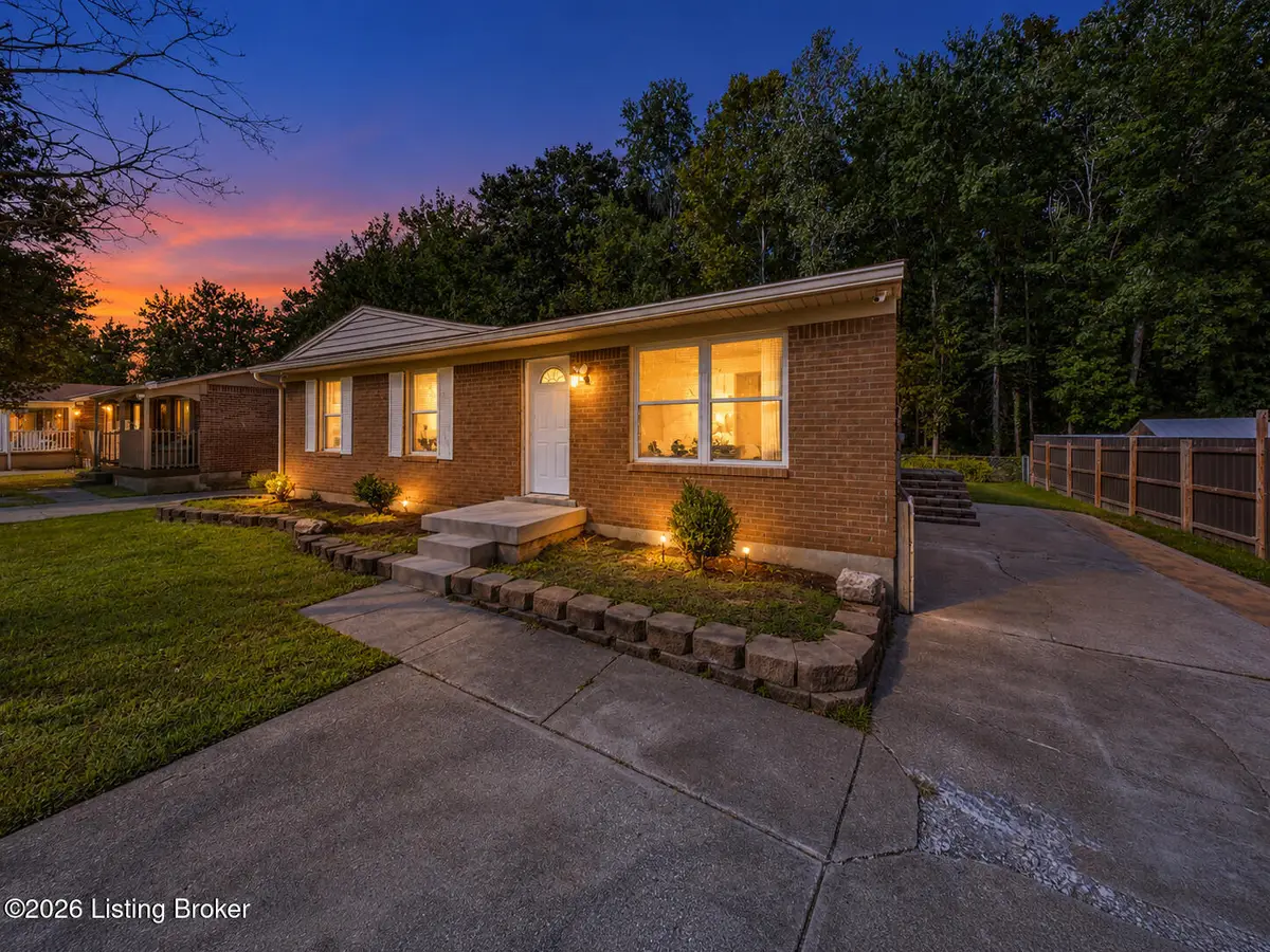 3419 Bonaventure Blvd, Louisville, KY 40219 - #1