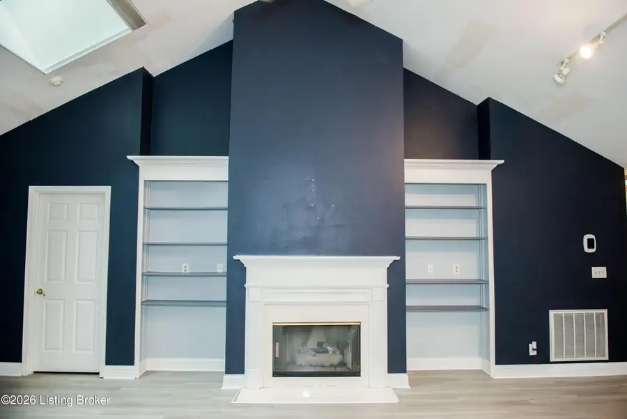 3710 Hurstbourne Ridge Blvd, Louisville, KY 40299 - #3