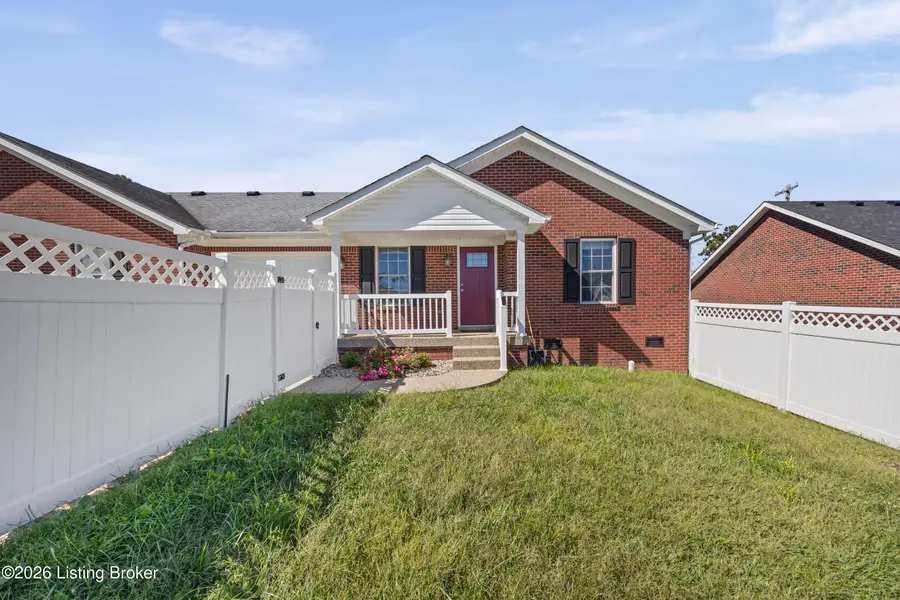 133 Meadow Park Ct, Mount Washington, KY 40047 - #2