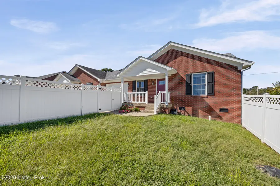 133 Meadow Park Ct, Mount Washington, KY 40047 - #3
