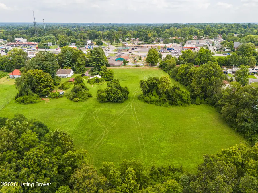1 Settlers Trace Rd, Louisville, KY 40291 - #3