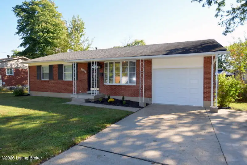 8905 Bluebell Dr, Louisville, KY 40219 - #1