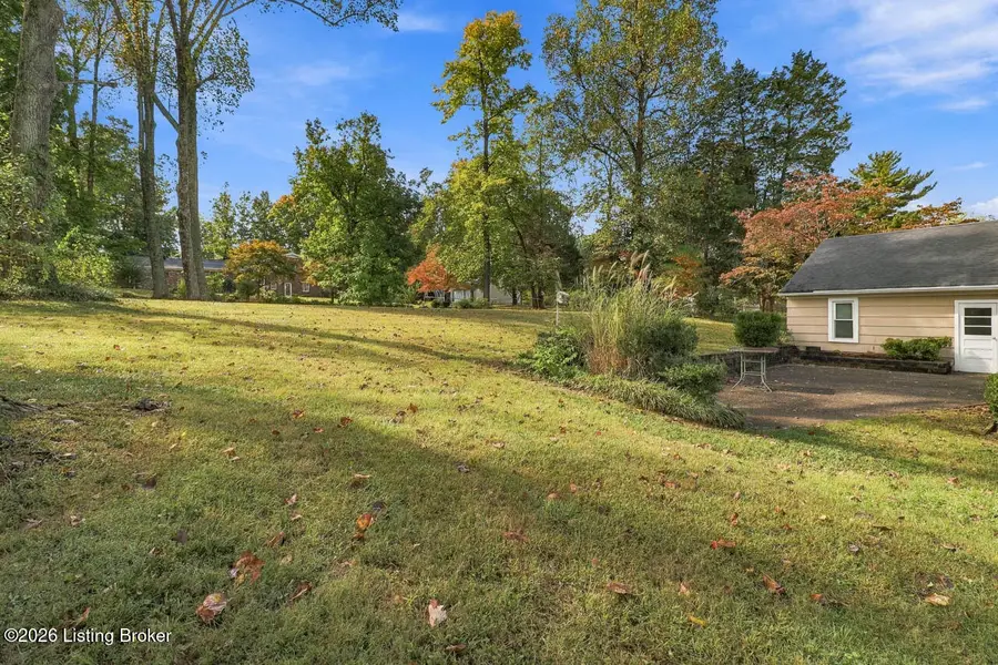 6204/6206 Briscoe Ln, Louisville, KY 40228 - #3