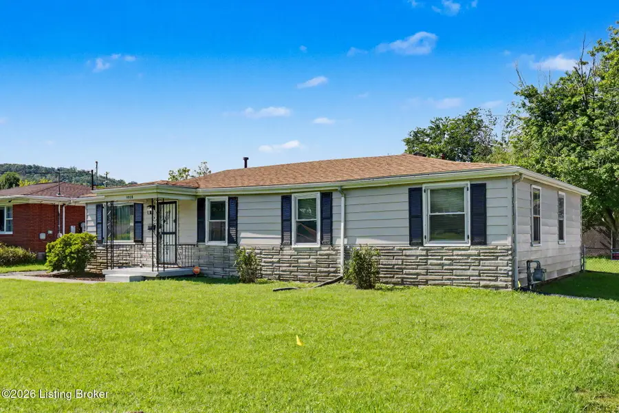 1008 Cristland Rd, Louisville, KY 40214 - #2
