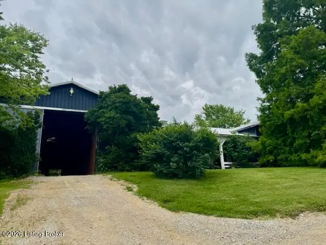 9255 Shelbyville Rd, Simpsonville, KY 40067 - #3