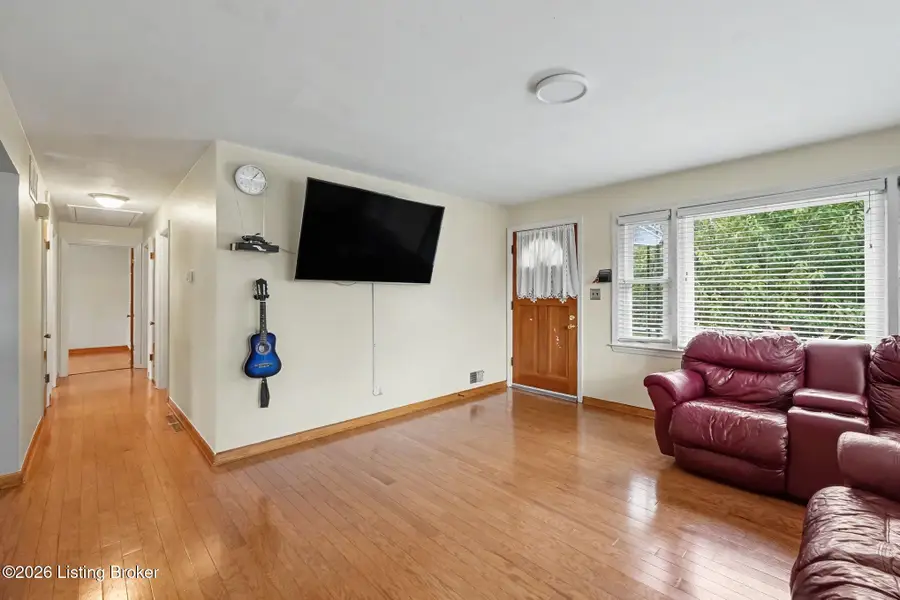8005 Pina Way, Louisville, KY 40219 - #3