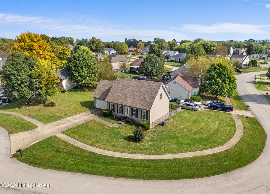 1228 Cottonwood Ct, Simpsonville, KY 40067 - #3