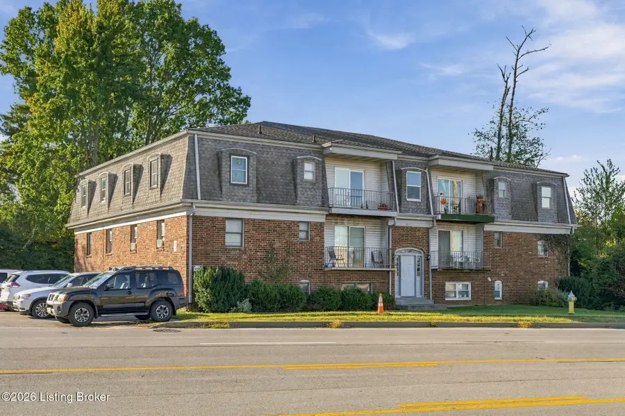 9610 Westport Rd #7, Louisville, KY 40241 - #2
