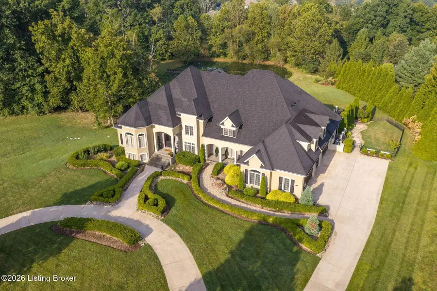 18420 Bridgemore Ln, Louisville, KY 40245 - #2