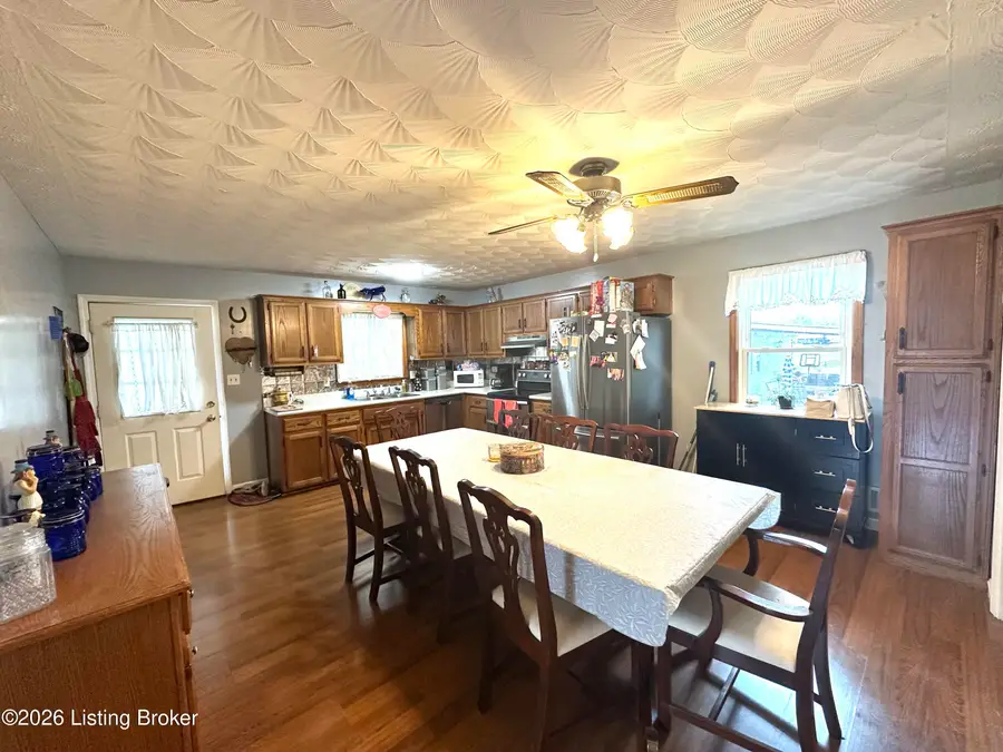 1010 Woodside Dr, Bardstown, KY 40004 - #3