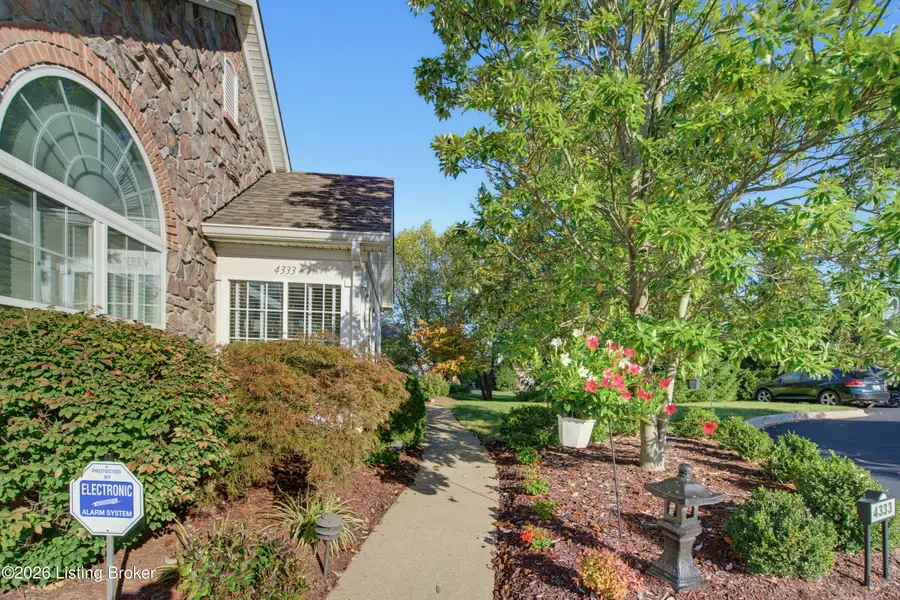 4333 Ivy Crest Cir #23B, Louisville, KY 40241 - #3