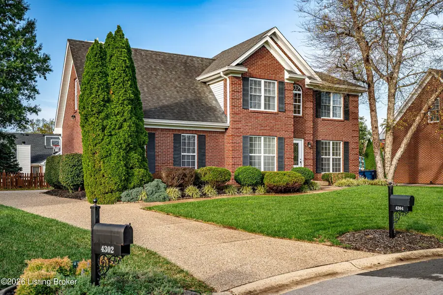 4304 Forest Bend Pl, Louisville, KY 40245 - #2