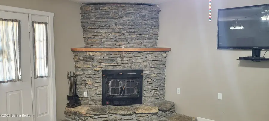 1099 Shady Ln, Boston, KY 40107 - #3