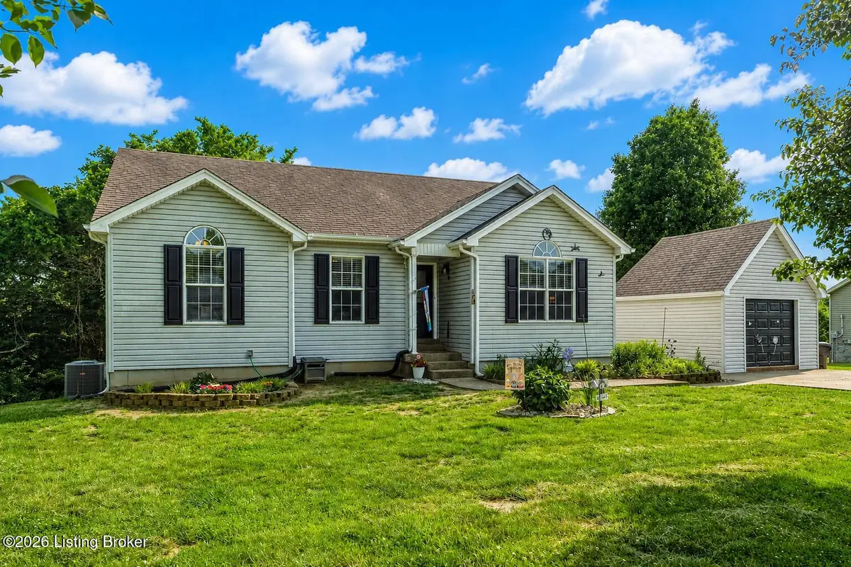 344 Evelyn Dr, Taylorsville, KY 40071 - #1