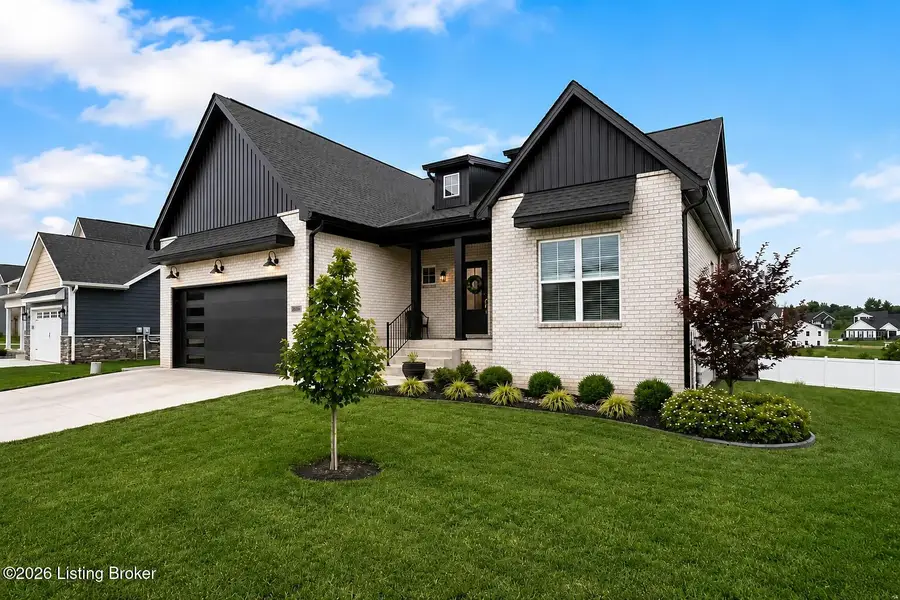 305 Ashwood Ave, Elizabethtown, KY 42701 - #3