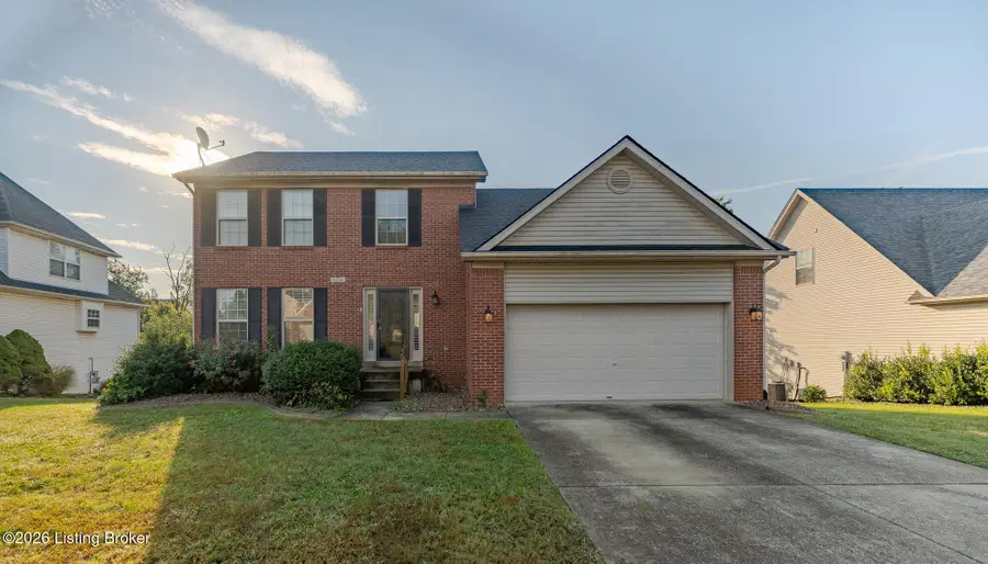 9206 Newbury Ct, Prospect, KY 40059 - #2