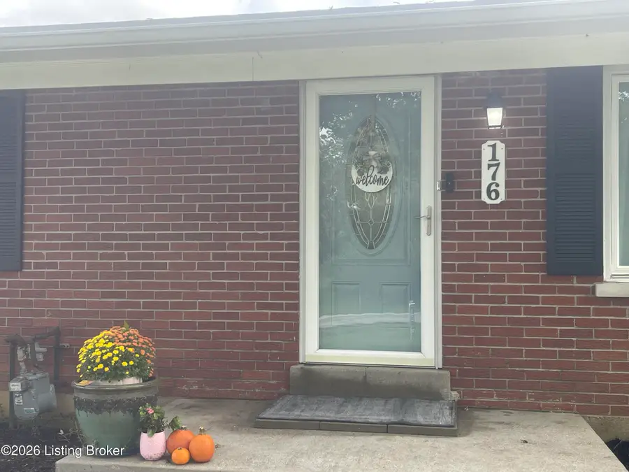 176 Forest Dr, Mount Washington, KY 40047 - #3