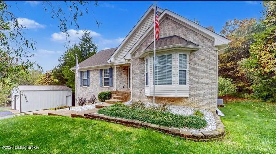 3002 Log Cabin Ct, Crestwood, KY 40014 - #2