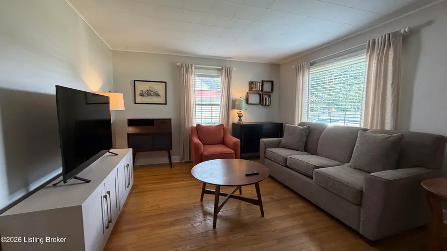 204 Guthrie Dr, Bardstown, KY 40004 - #3