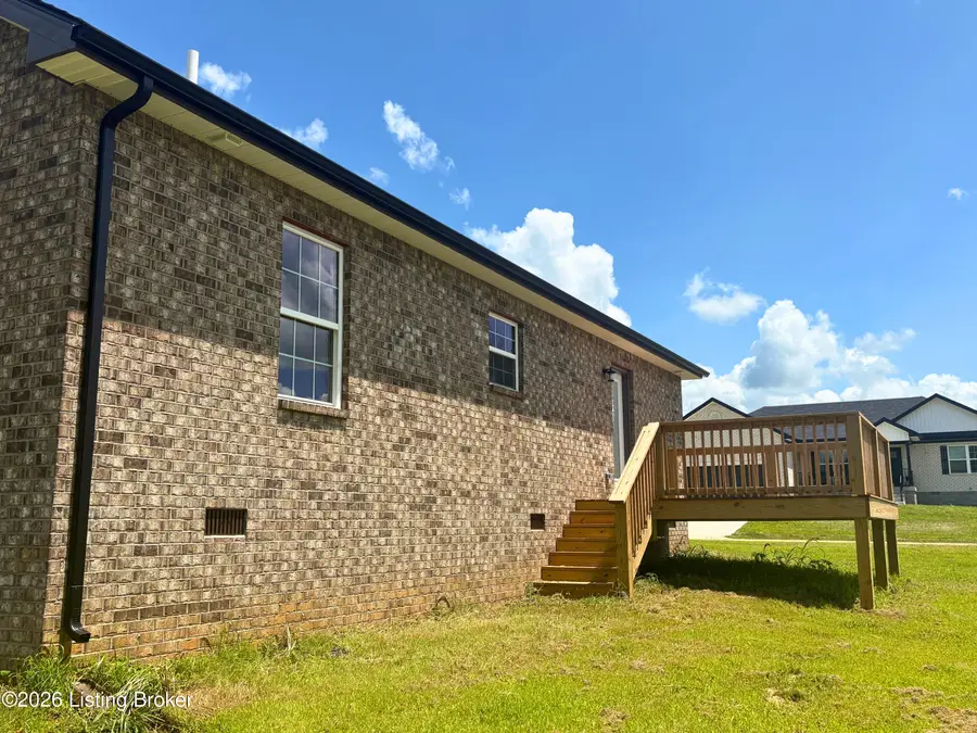 601 Hillcreek Ct, Bardstown, KY 40004 - #3