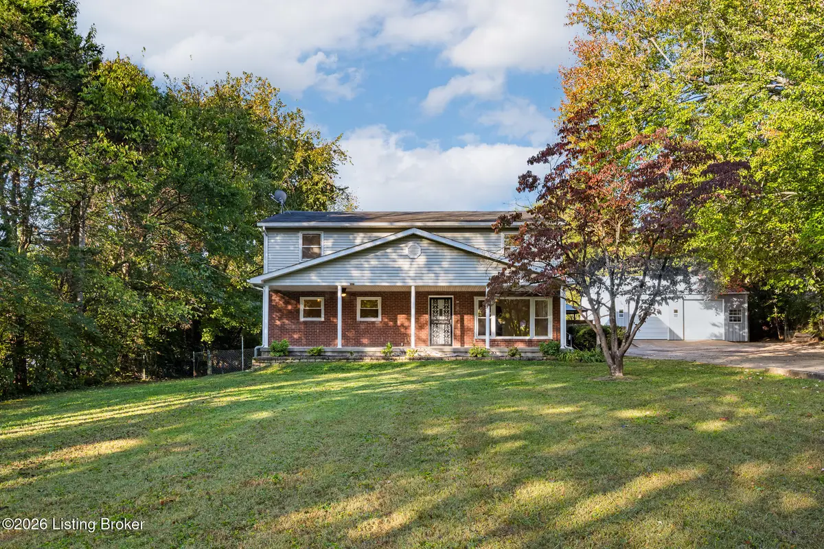 8304 Pennsylvania Run Rd, Louisville, KY 40228 - #1