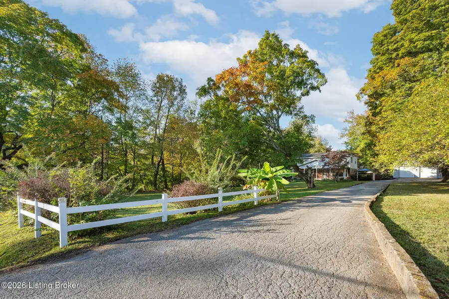 8304 Pennsylvania Run Rd, Louisville, KY 40228 - #3