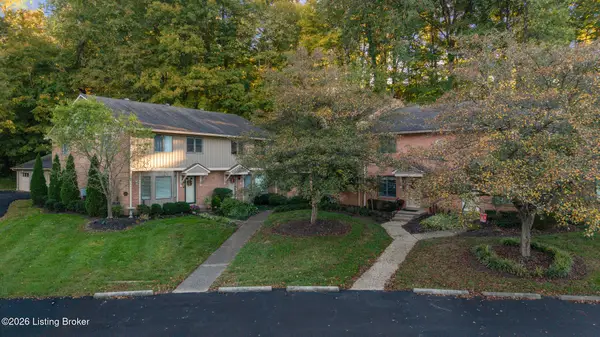 5529 Forest Lake Dr, Prospect, KY 40059