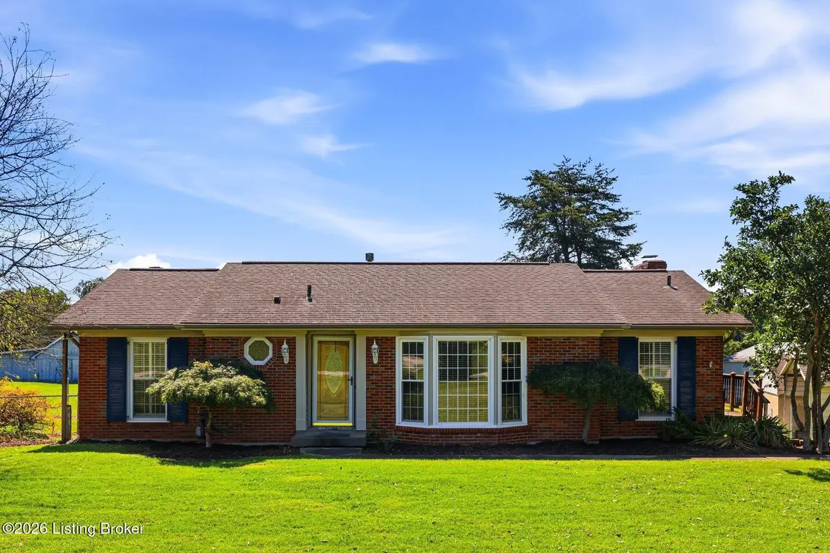 408 Hillcreek Rd, Shepherdsville, KY 40165 - #1