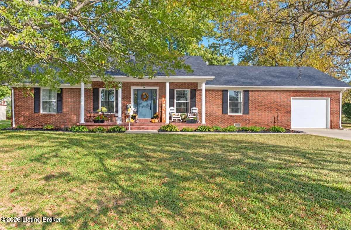 615 S Breckinridge St, Hardinsburg, KY 40143 - #1