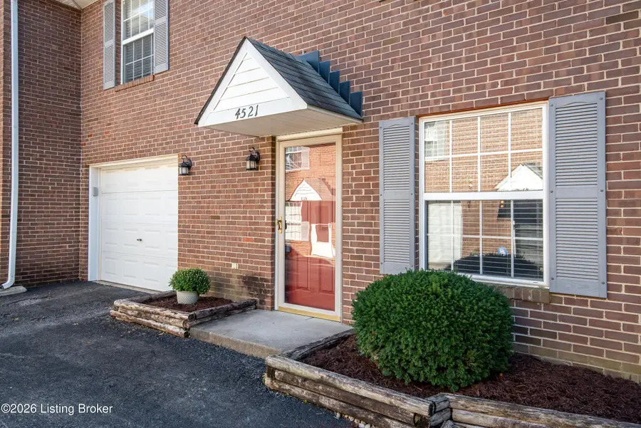 4521 Meadow Lark Manor Ln #7, Louisville, KY 40245 - #2