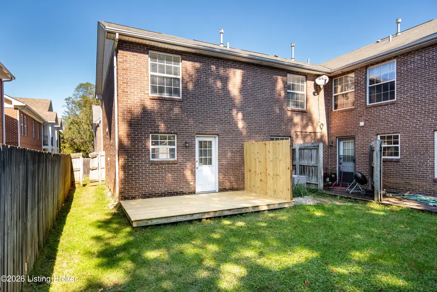 4521 Meadow Lark Manor Ln #7, Louisville, KY 40245 - #3