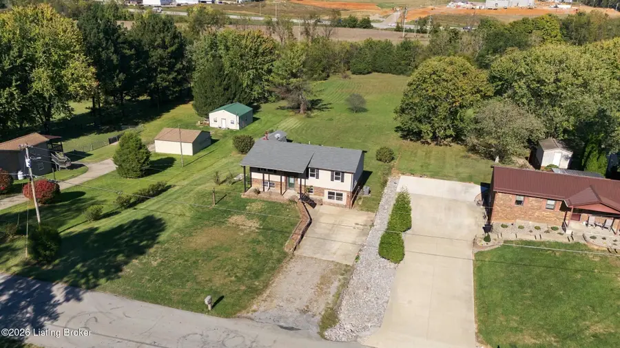 346 Valley View Dr, Radcliff, KY 40160 - #2