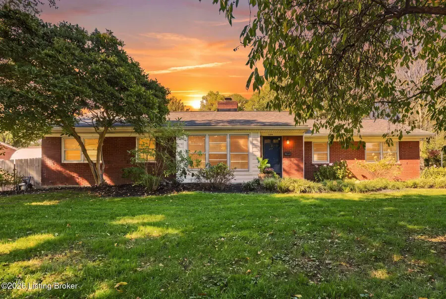 3813 Plymouth Rd, Louisville, KY 40207 - #3