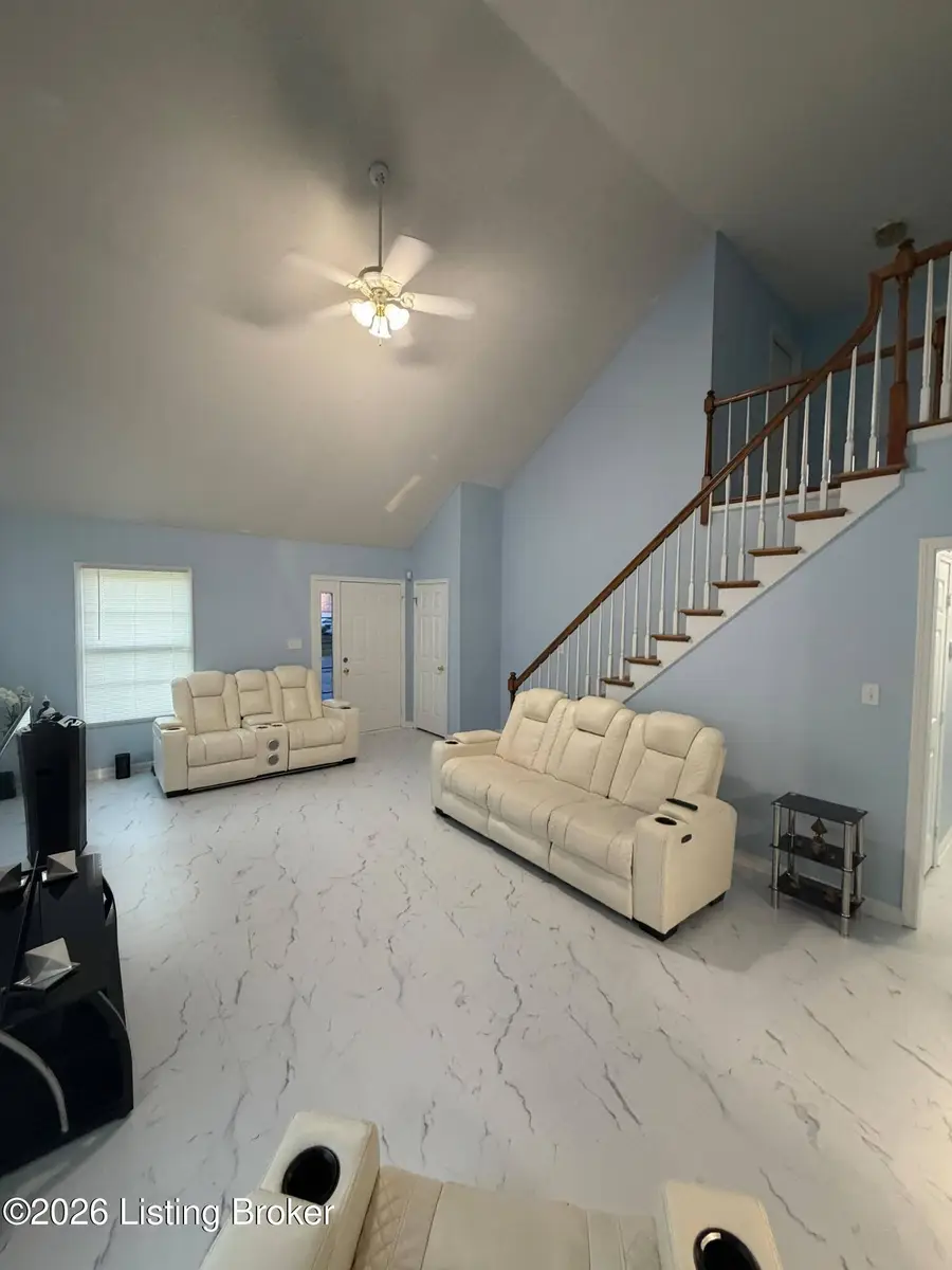 3819 Melda Ln, Louisville, KY 40219 - #3
