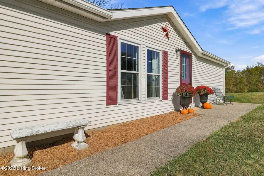 340 Lindsey Dr, Bloomfield, KY 40008 - #3