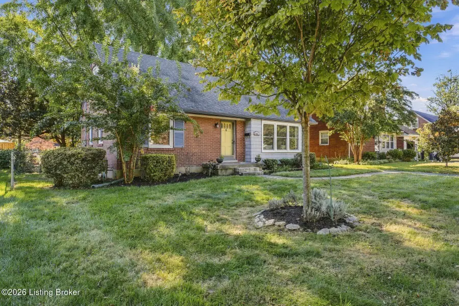 3532 Hughes Rd, Louisville, KY 40207 - #3
