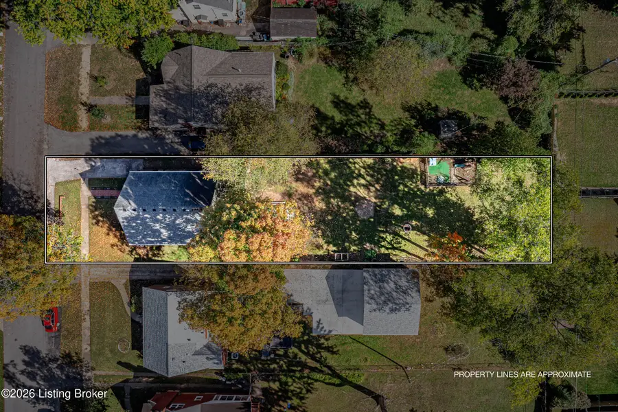 3800 Napanee Rd, Louisville, KY 40207 - #3