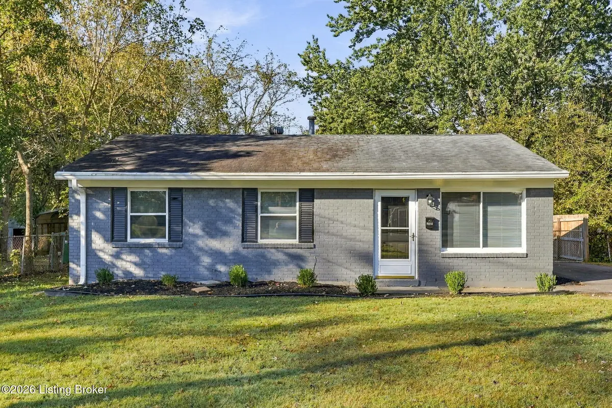 9816 Titan Dr, Louisville, KY 40229 - #1