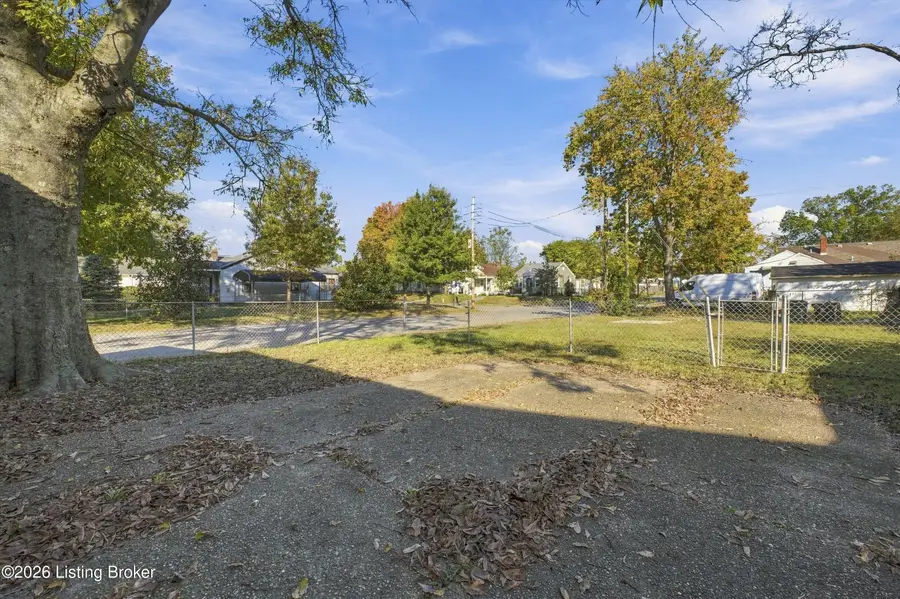 939 Beecher St, Louisville, KY 40215 - #3