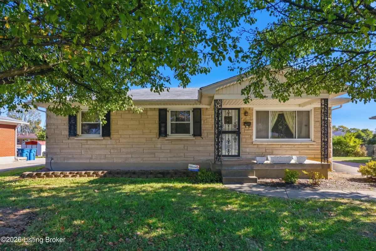 6109 Mount Everest Dr, Louisville, KY 40216 - #1