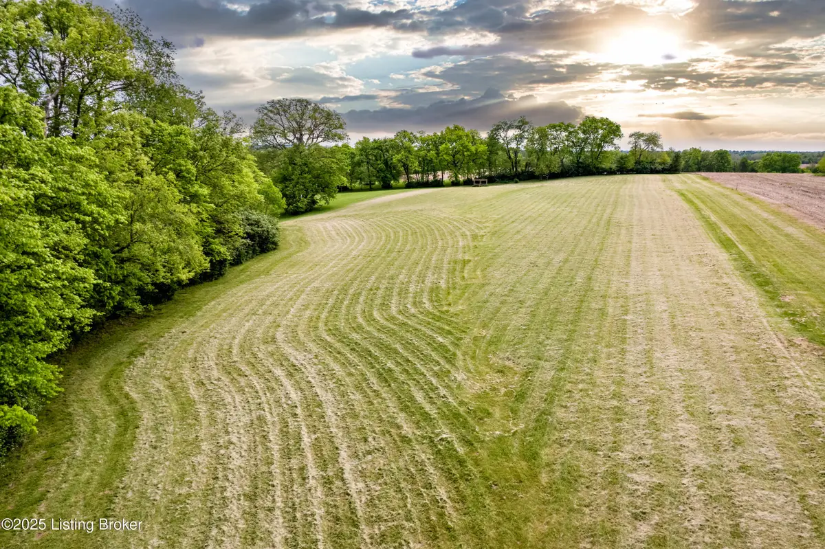 439 Clear Creek Rd, Shelbyville, KY 40065 - #1