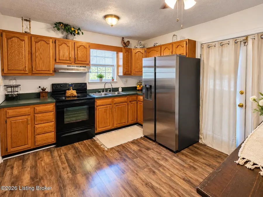 3021 Wurtele Ave, Louisville, KY 40216 - #3