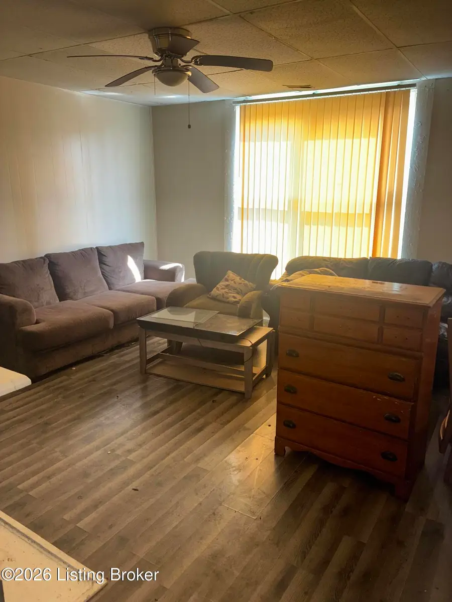1462 S 11th St, Louisville, KY 40210 - #2