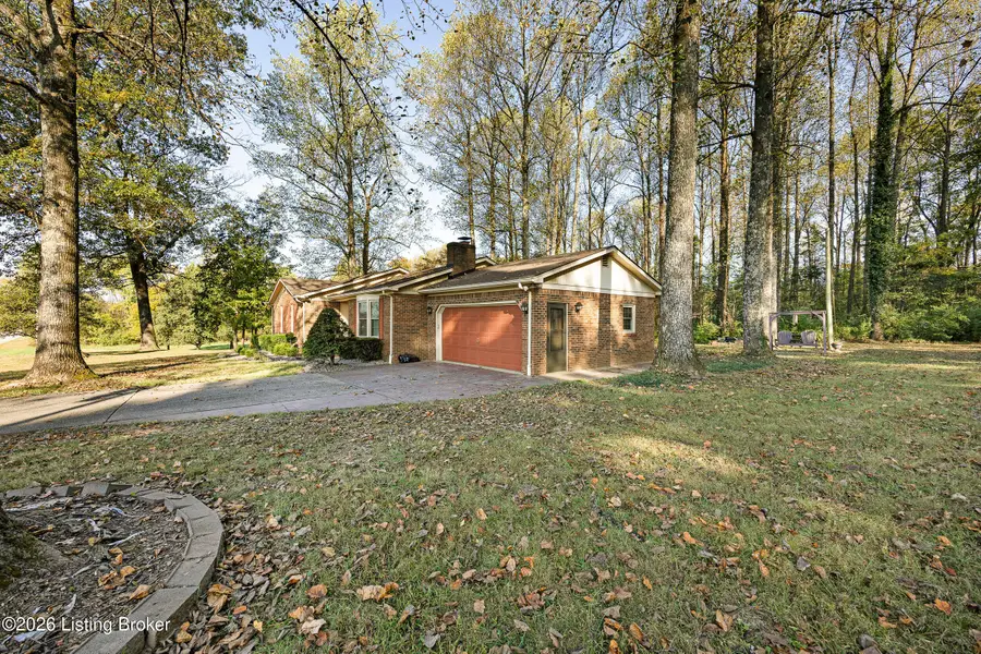 2434 Old Nazareth Rd, Bardstown, KY 40004 - #3