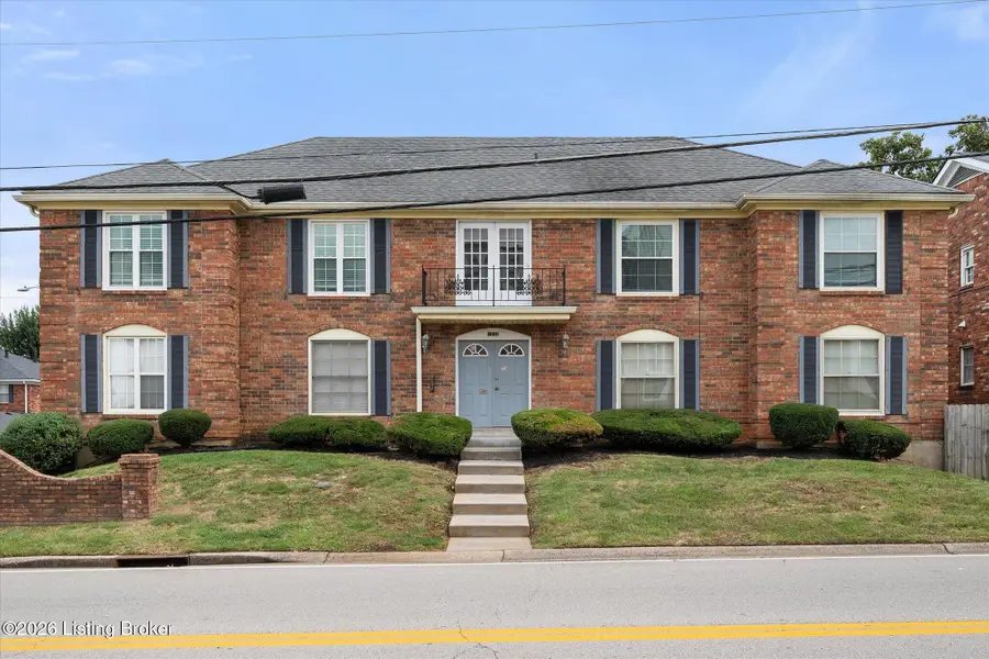 1938 Goldsmith Ln #APT 3, Louisville, KY 40218 - #2