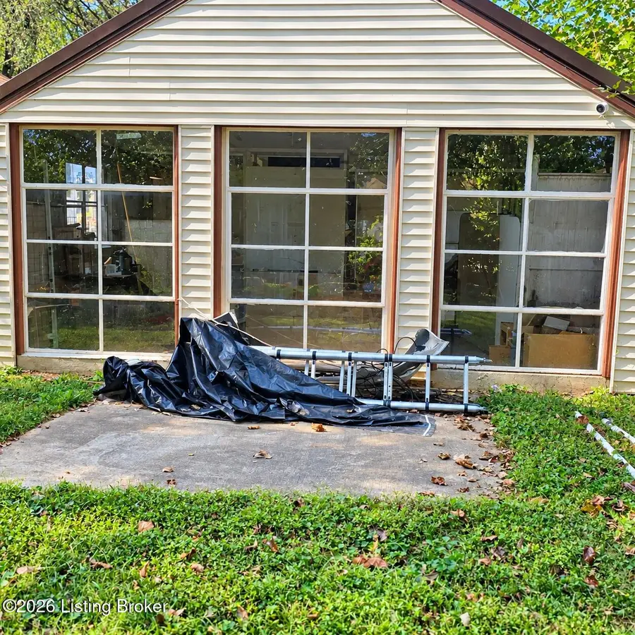 2907 Ralph Ave, Louisville, KY 40216 - #3